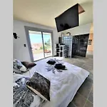 Reves De Vie, Studio Port Miou Perle Rare A Cassis